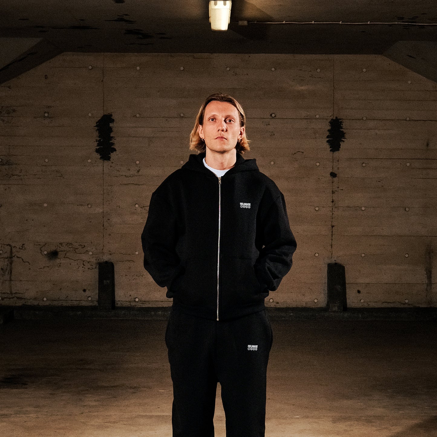 1550 ZIP HOODIE